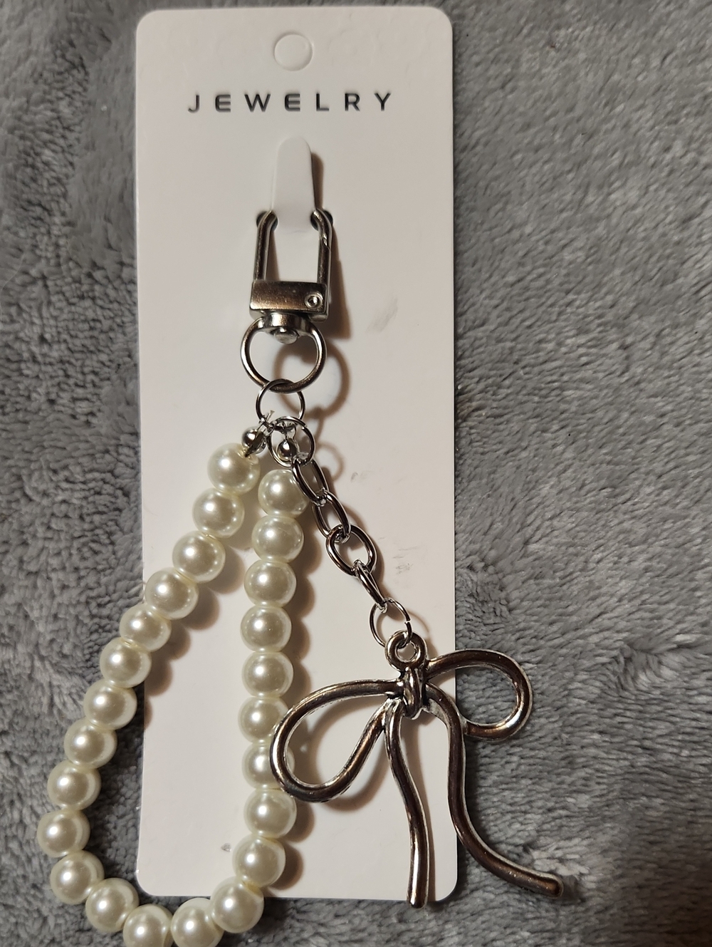 Pearl Bead Keychain with Bow Charm - White